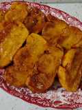 Torrijas de bollo sevillano con miel