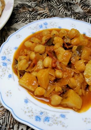 A picture of -potato and chickpea roast.