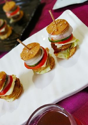 A picture of Baby Burgers.