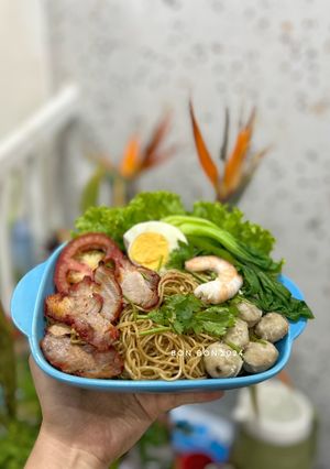 Hình của món Mì Xá Xíu Hong Kong.