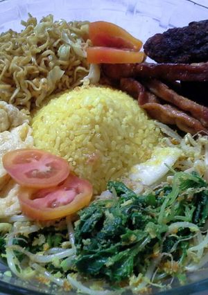 Foto resep Nasi Kuning magic com