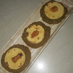 A picture of Sarso da saag makki di roti.