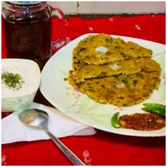A picture of #Gobhi Maize flour Paranthas.