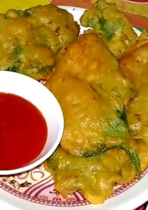 A picture of Palak k pakorhay #IftarContestwithHuma #Cookpadapp.