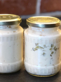 Una foto de Mayonesa vegana y Salsa Tártara sin nueces