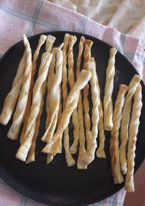 Una foto de Grisines con queso