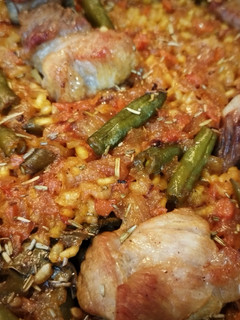 Una foto de Arroz con costilla al horno
