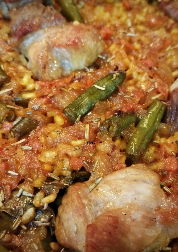 Una foto de Arroz con costilla al horno