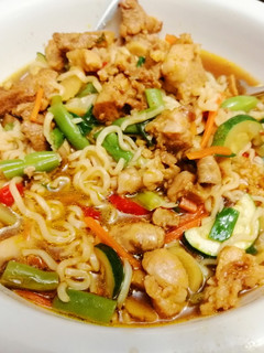 Una foto de Ramén con Carne & vegetales al Wok