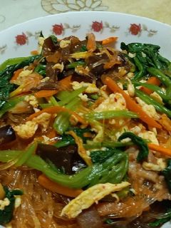 涼拌粉絲 的食譜成品照片