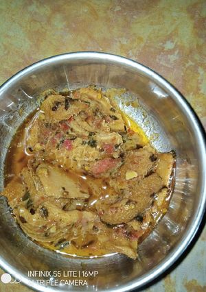 A picture of Ojhri ka salan.