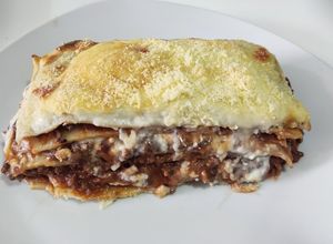 Una foto de Lasagna bolognesa