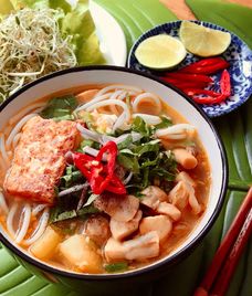 bún bò huế chay