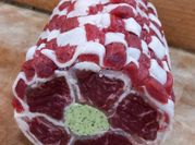 Une photo de poitrine de bœuf