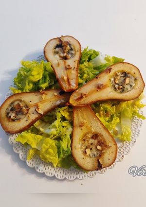 Une photo de Poire au roquefort