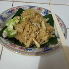 Kwetiau goreng (medan food) রেসিপির প্রধান ছবি