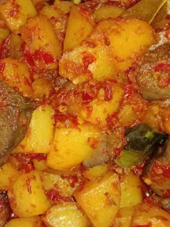 Cara Gampang Menyiapkan Resep Balado kentang + ati sapi yang Lezat