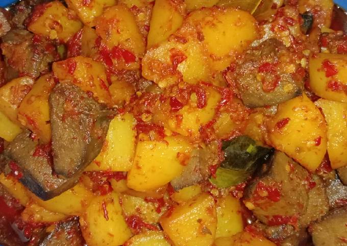 Balado kentang + ati sapi