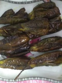 फ्राइड बैंगन भाजा (fried baingan bhaja recipe in Hindi) रेसिपी मुख्य फोटो