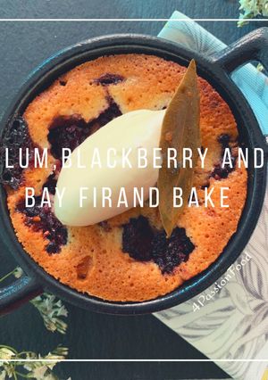 Une photo de Friand de prunes, mûres et feuille de laurier d’ottolenghi4PassionFood #healthy