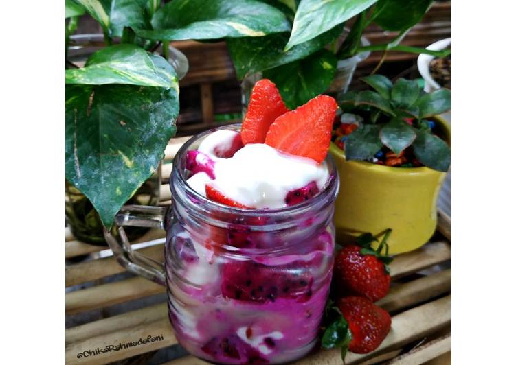 Cara Gampang mengolah Red Velvet Salad In Jar yang Bisa Manjain Lidah