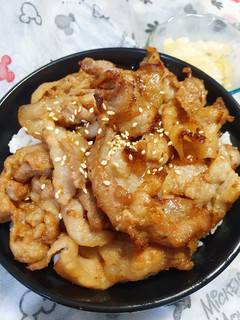 燒肉丼飯 的食譜成品照片