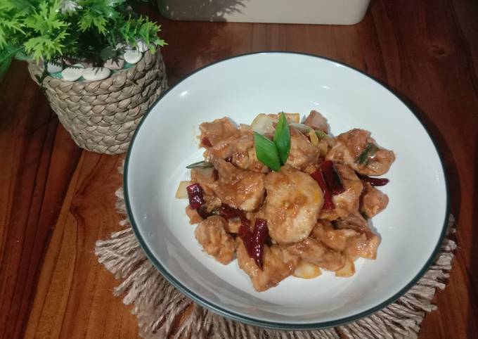 Resep buat Kungpao Chicken dijamin sedap