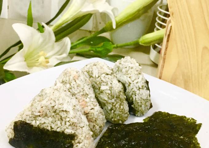 Resep Onigiri tuna mayo enak simpel sederhana ala anak kosan yang Enak