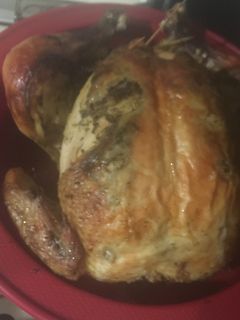 Una foto de Pollo vestido en Pesto y bañado en Cola