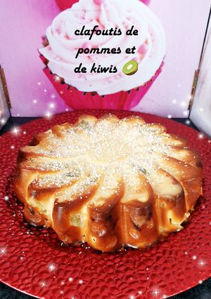 Une photo de Clafoutis de pommes et kiwis 🥝