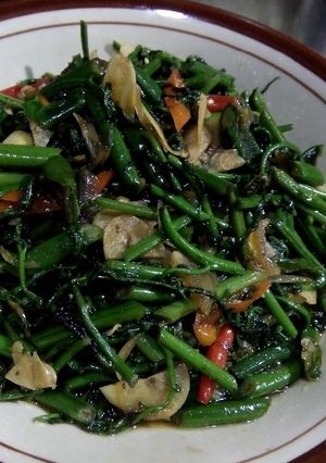 Foto resep Tumis Pakis