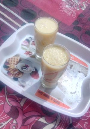 A picture of Summer special mango shake.