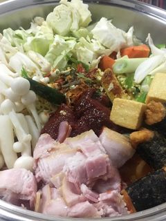 รูปของ หม้อไฟบูเดจิเก