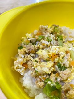 Foto resep Mpasi 10 Bulan - Sop Ayam Telur