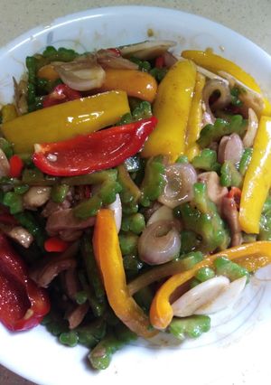 Foto resep Pare tumis pelangi