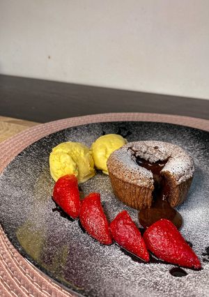 O poză a rețetei Lava cake.