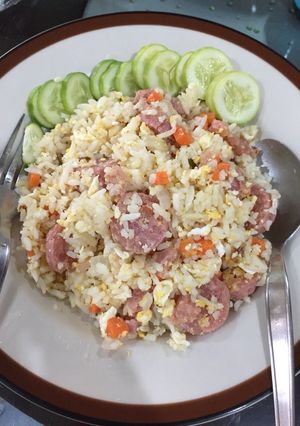 รูปของ ข้าวผัดแหนม