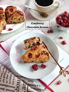 Foto resep Cranberry Chocolate Scones