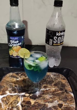 A picture of Refreshing blue lagoon mocktail.