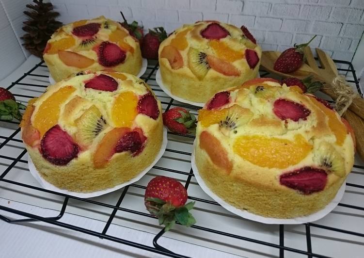 83. Fruits pastry cake
