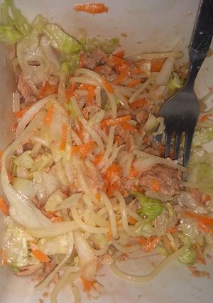 Una foto de Ensalada de fideos