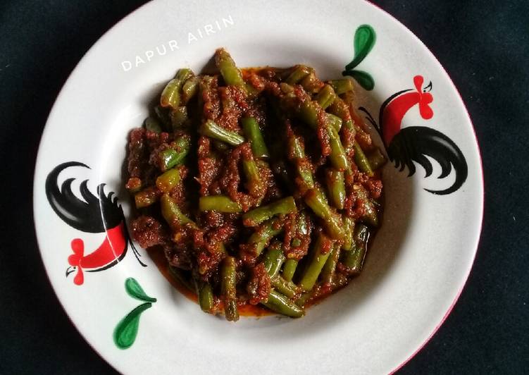 Resep Tumis Buncis Kelapa Sangrai yang nikmat