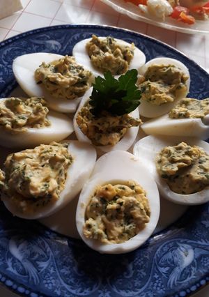 Una foto de Huevos Rellenos!🥚🤤