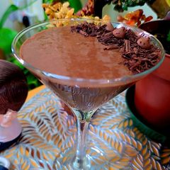 A picture of Chocolate Chia Banana Milkshake.