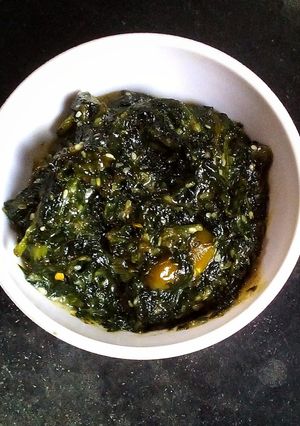 মূলো শাক ভাজা (mulo saag bhaja recipe in bengali) রেসিপির প্রধান ছবি