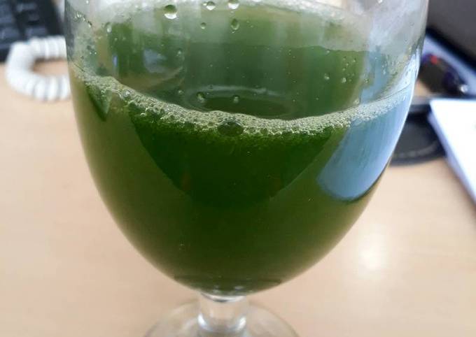 How To Make Fresh Celeryt Juice Without A Blender In Tebo City