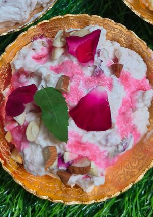 A picture of Gulkand n Rose Petals Shrikhand.