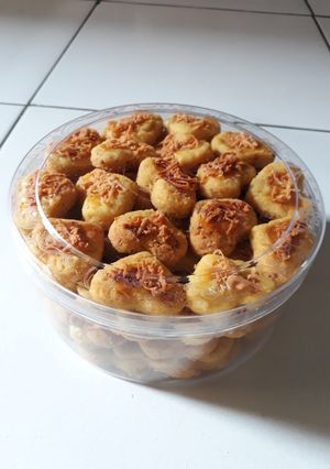 Foto resep Kue Kastangel Keju yummy
