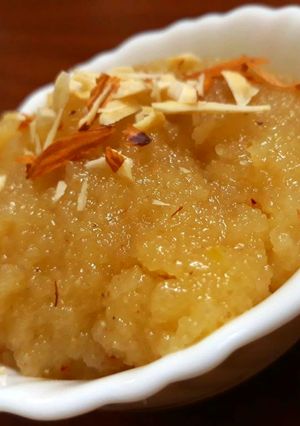 A picture of Suji halwa.