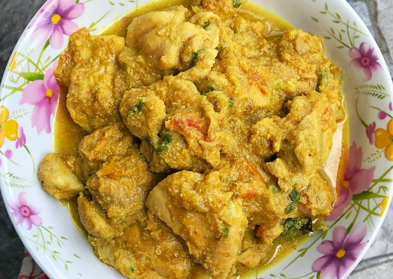 Ayam Bumbu Pesmol